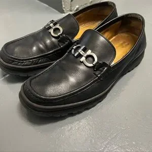 Vintage Salvatore Ferragamo size 11.5 Ferragamo Suede Oxfords | 11.5 - Lucky Vintage main image 3